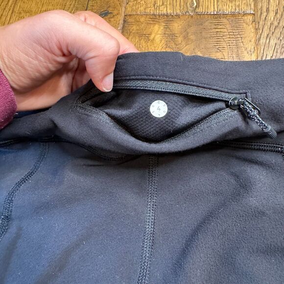 LULULEMON Reflective "Tight Stuff II" High Rise 7/8 Tight Black Size 4 - Picture 6 of 6